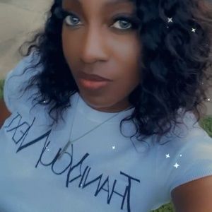 Meet your Posher, Denver